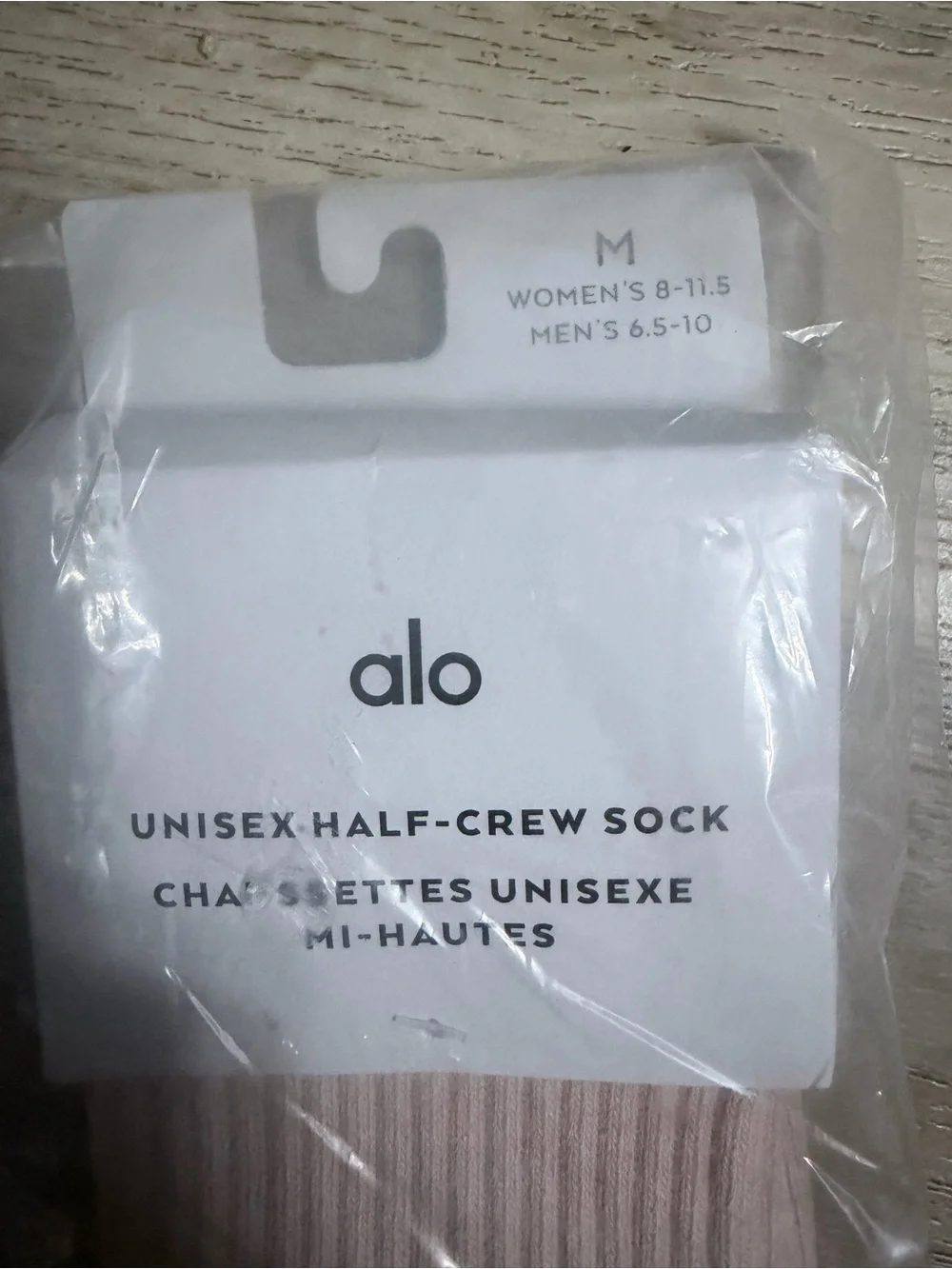 ALO Yoga Unisex Half-Crew Sock - Pale Pink with White Logo